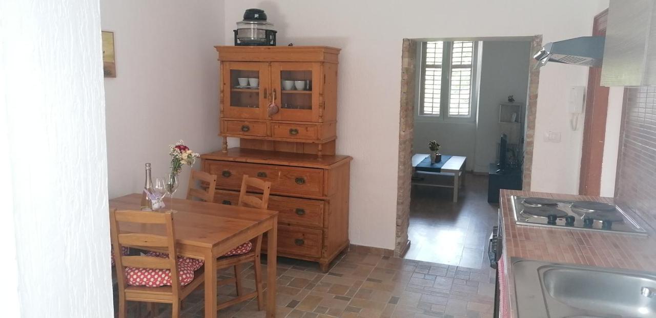 Mediteranian Dream Apartment Pula Luaran gambar